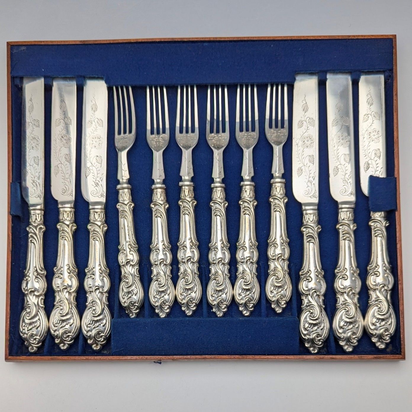 1882年 英国アンティーク シルバープレート カトラリー6ペアセット 彫刻ブレード Elkington 1882年 英国アンティーク シルバープレート カトラリー6ペア