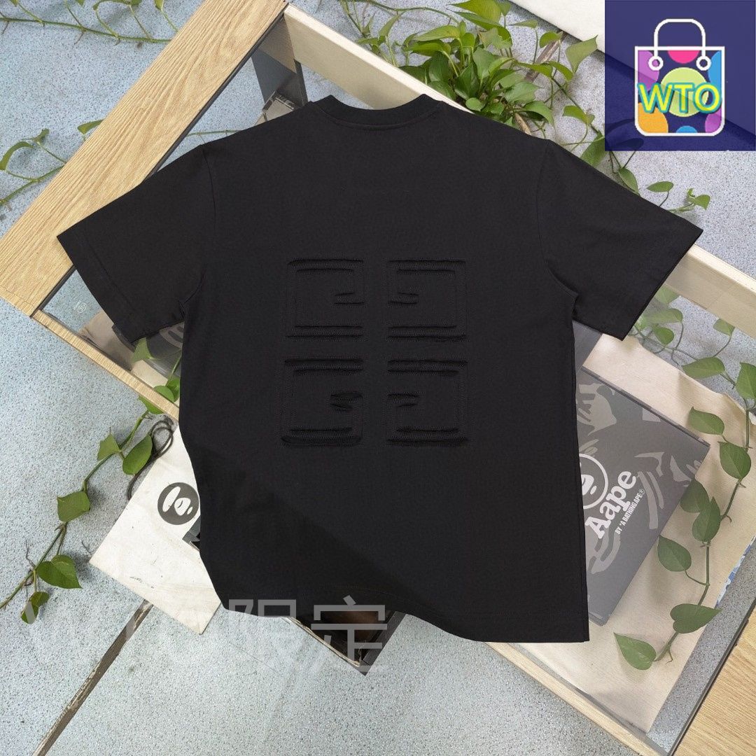 【GIVENCHY】関税込☆ ショートスリーブ プリント Tシャツ GIVENCHY】関税込☆ ショートスリーブ プリント Tシャツ