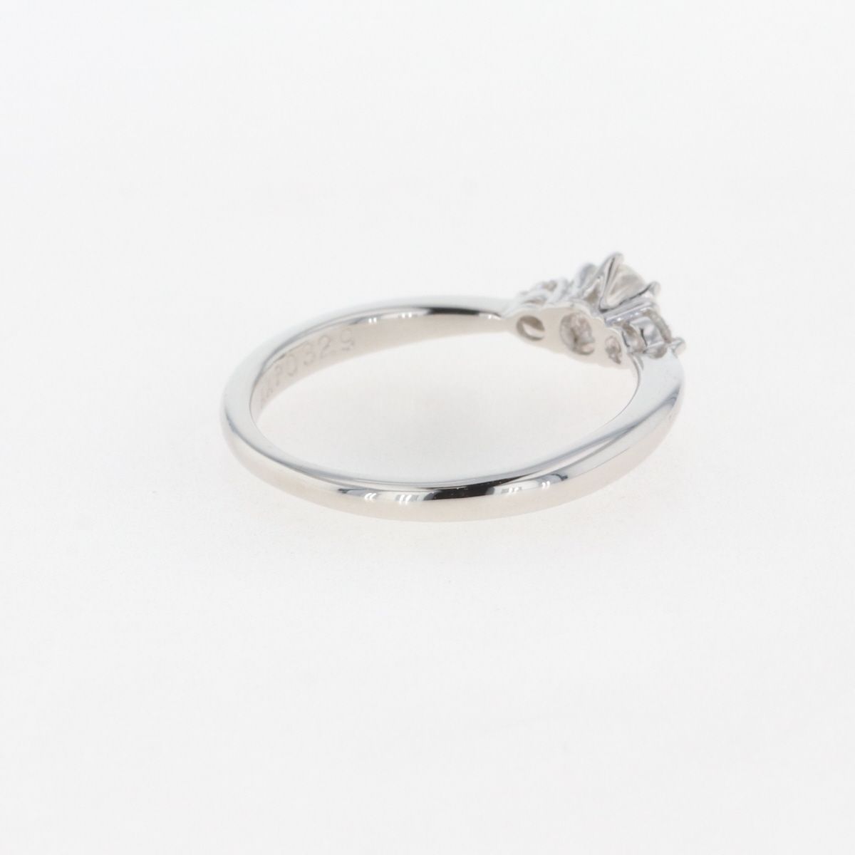 ダイヤモンド デザインリング プラチナ 指輪 メレダイヤ リング 6号 