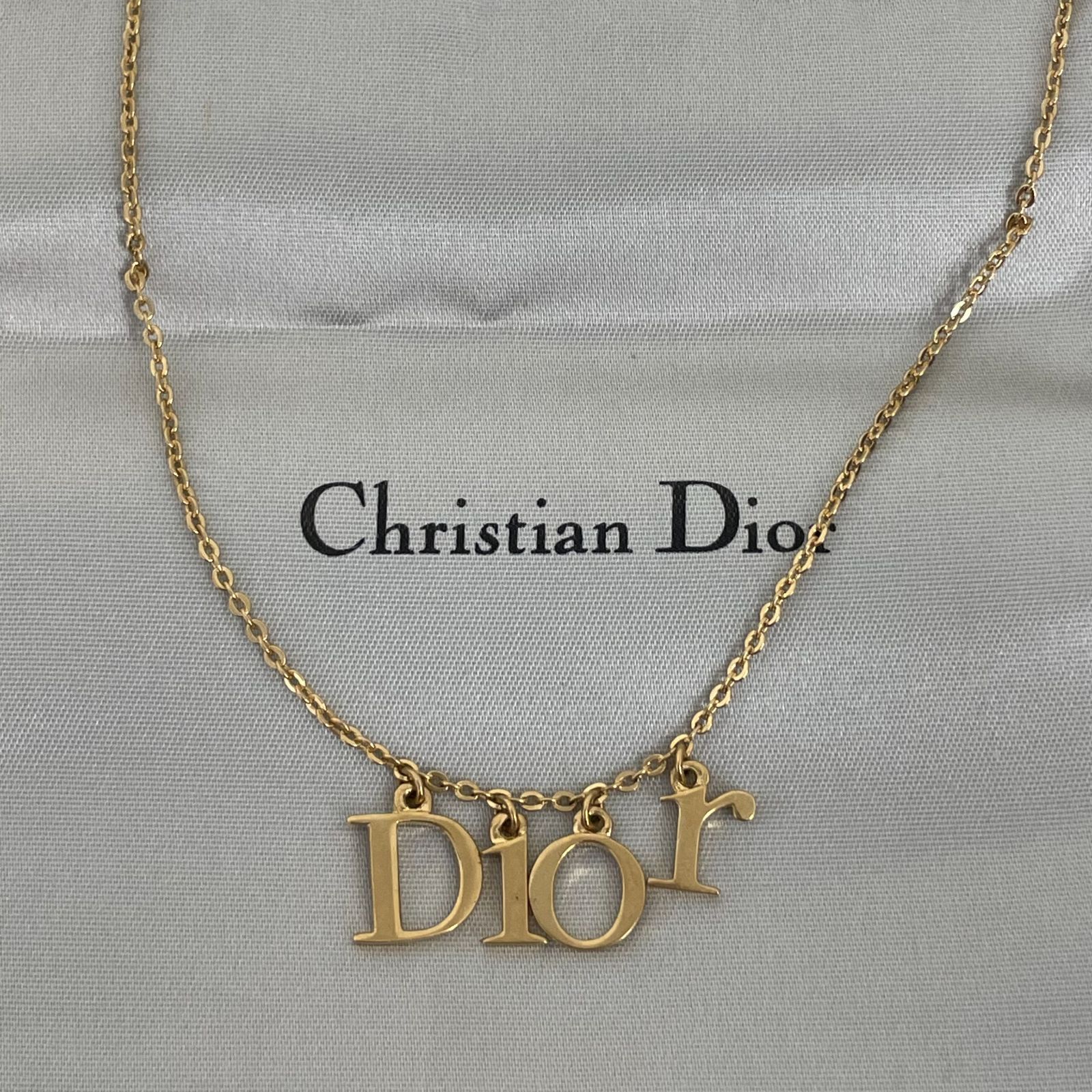 Christian Dior ビッグロゴ ブレスレット ゴールド - セカンドショップ