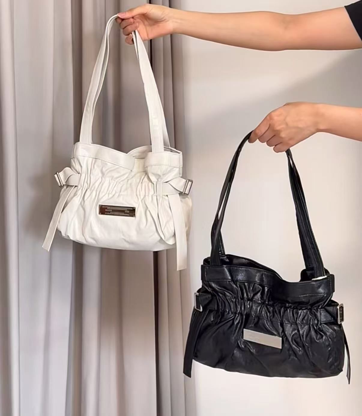 新品 韓国 Matin Kim マーティンキム ギャザーバッグ FAUX