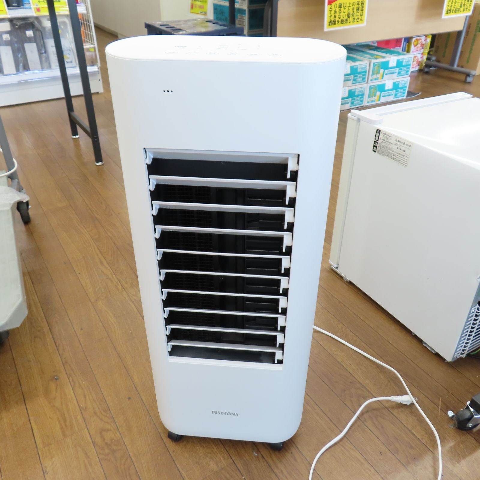 2022年製 使用少 IRIS OHYAMA CTF-01M 冷風扇 Amazon.co.jp: Iris Ohyama CTF-01M Cold Air Fan, Left & Right