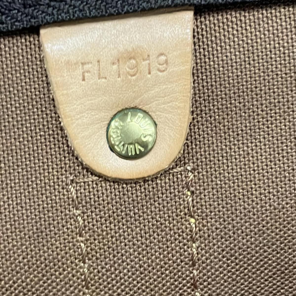 ボストンバッグ