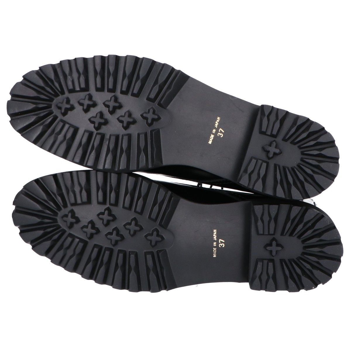 レースアップ 37