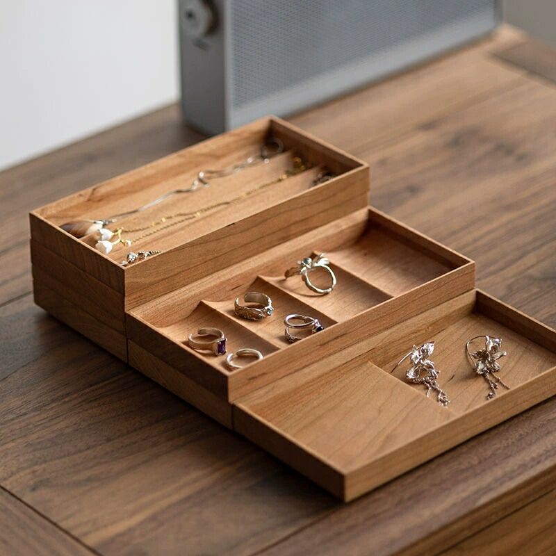 Ring Case 8点入れ アクセサリートレー ピアスケース 指輪ケース リングケース 木製 ピアス 収納 ビッチウッド ウールナット 銘木 仕分け おしゃれ アクセサリーケース 指輪入れ 指輪収納 リングボックス 彼女 母の日 プレセント