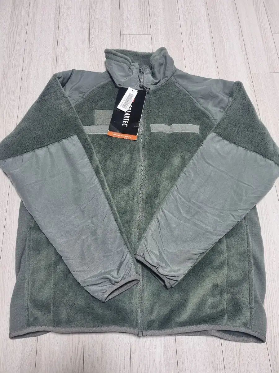 【雷市場（ポンジャン）商品韓国直送】 米軍 フリース gen3 fleece 新品