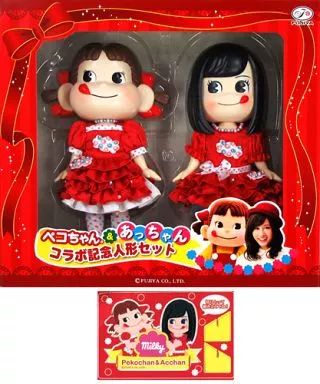 フィギュア　ペコちゃん＆あっちゃん(前田敦子) コラボ記念人形セット 2013年 ペコちゃん＆あっちゃんスマイルキャンペーン A賞当選品 中古】フィギュア ペコちゃん＆あっちゃん(前田敦子) コラボ記念