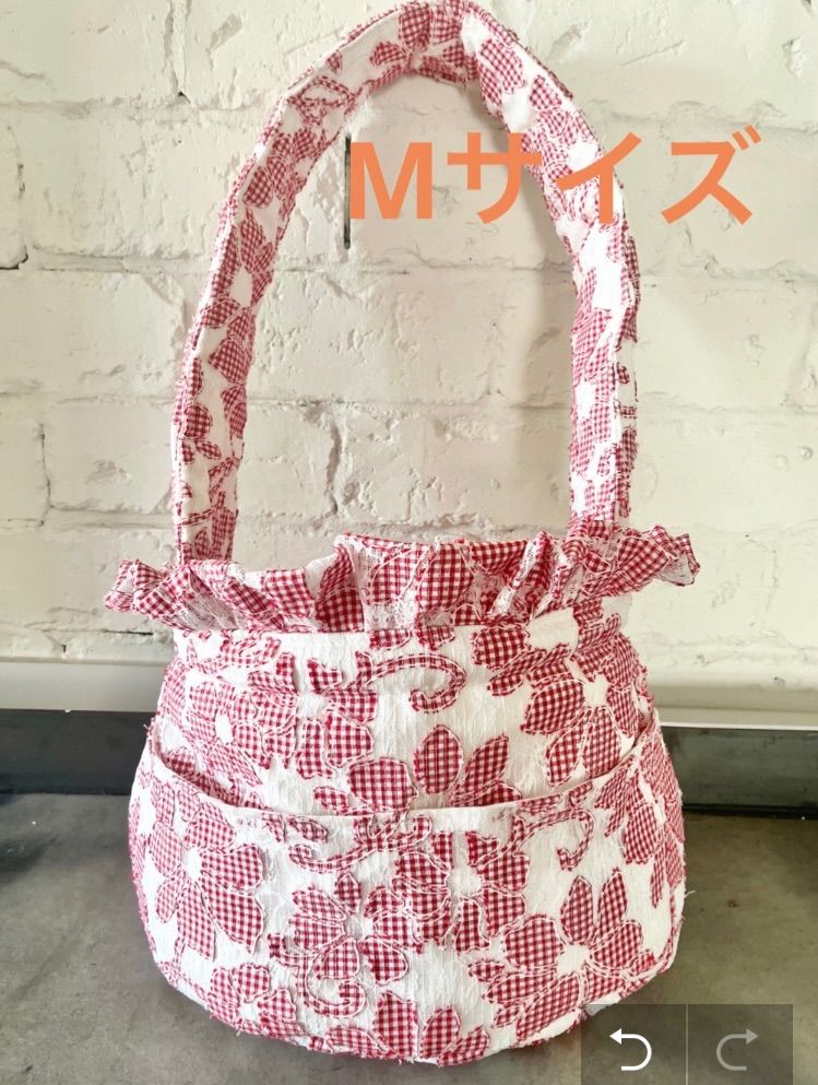 フラワーレース　犬用キャリーバッグ 2キロ迄 サイズ ドッグキャリー カゴ バッグ 