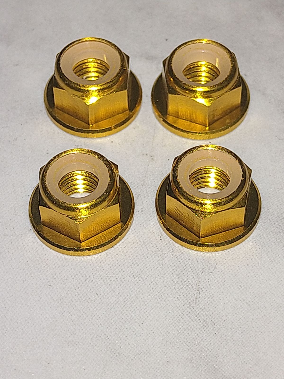 ニックス等に アルミビス フランジナイロンロックナットM5/L75 レッド 