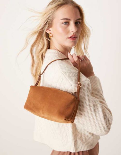 【送料無料】 エイソス レディース ショルダーバッグ バッグ  DESIGN suede buckle boxy shoulder bag in tan TAN