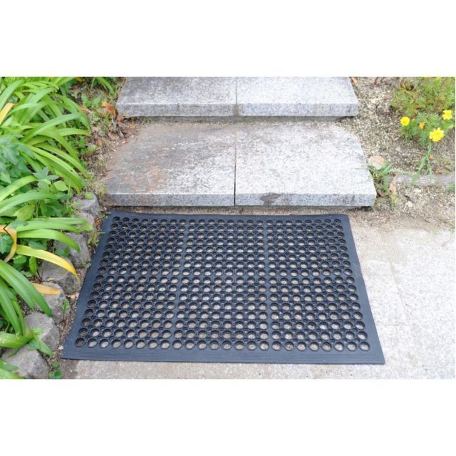 URM-6090 ぬかるみ対策