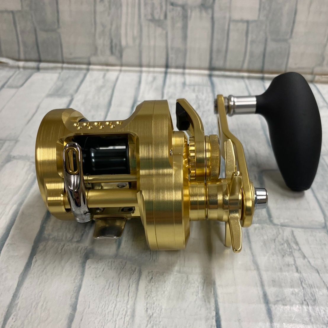 中古未使用品】オシアコンクエスト301PG - メルカリ