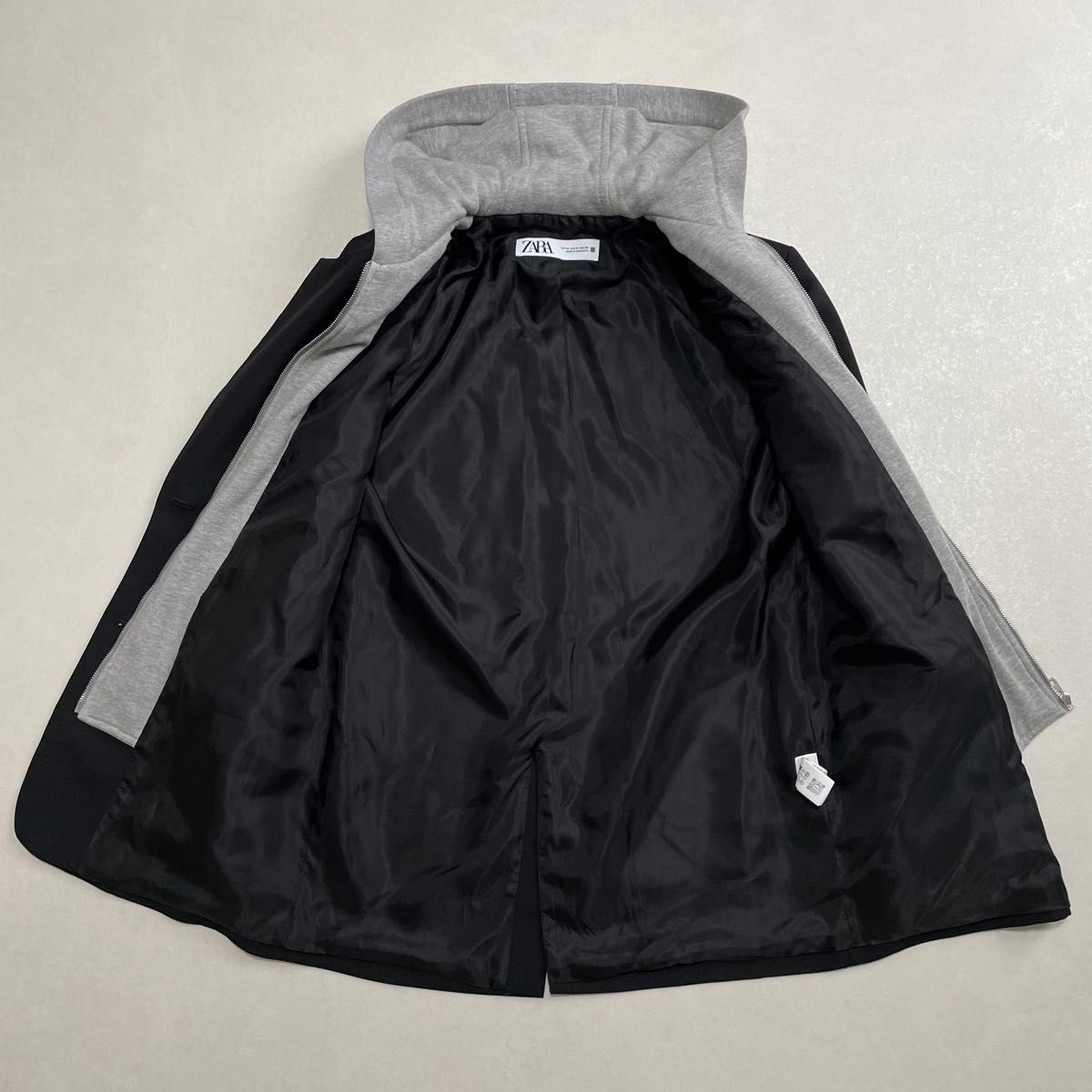 【極美品】ZARA ザラ　完売品コンビブレザーフード　ブラック　S 美品 ZARA ザラ 完売品 コンビブレザーフード ブラック S - メルカリ