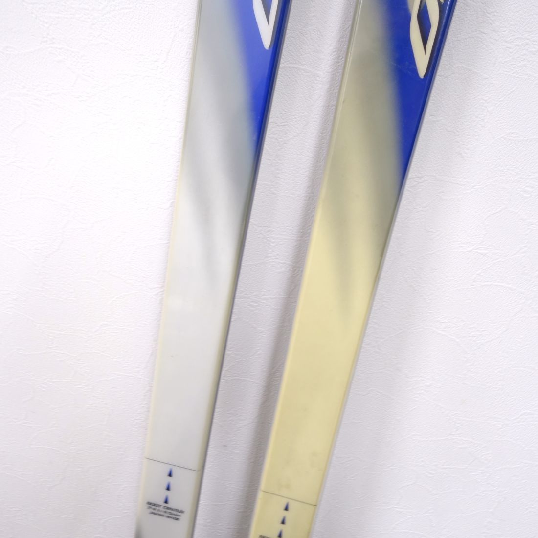 OGASAKA - 未使用 オガサカ OGASAKA TRIUN G-RACING 175cm センター 175cm レーシング スキー板 アウトドア 約1640ｇ(一本あたり) 未使用 オガサカ OGASAKA TRIUN G-RACING 175cm センター 175cm