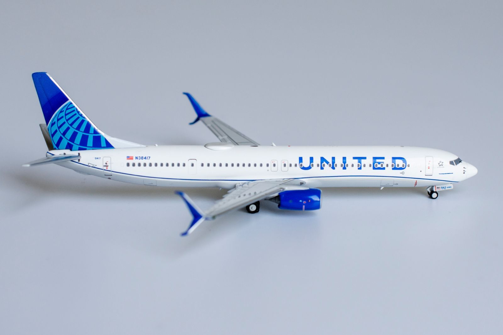 1/400 ユナイテッド航空 NGmodel 1/400 737-900ER/w ユナイテッド航空 特別塗装「エコ・スカイズ
