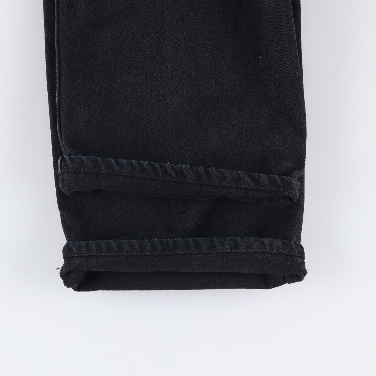 ブラックデニム