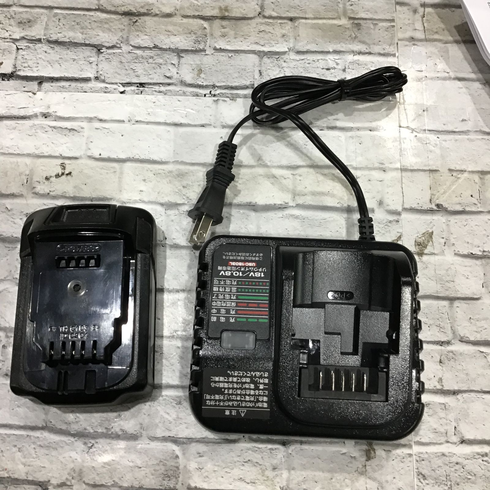 ☆京セラ(リョービ) コードレスタイルパッチ DTP180L1【川口店 ☆京セラ(リョービ) コードレスタイルパッチ DTP180L1【川口店