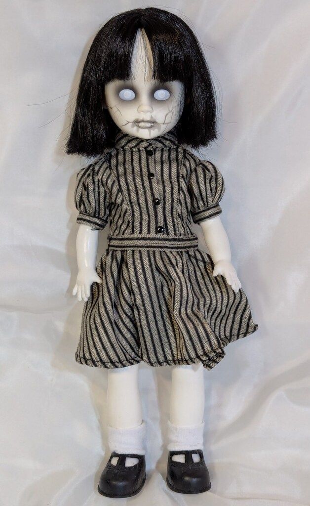 メズコ リビングデッドドールズ シリーズ29 She Who Can Not Be Named