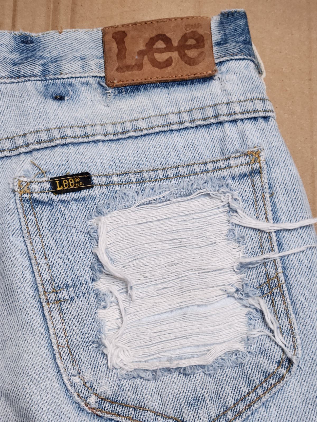 【入手困難】希少 Lee 非売品　ダメージジーンズ　A80