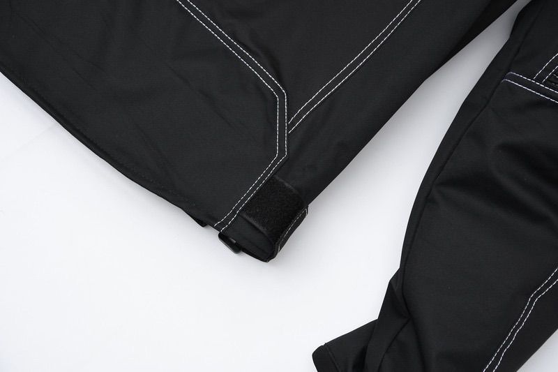 バイクレーシングスーツ 防風