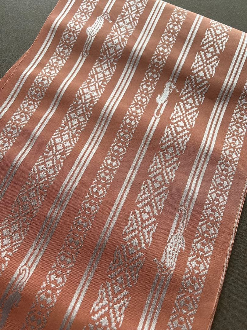 博多帯 八寸名古屋帯 タツノオトシゴ