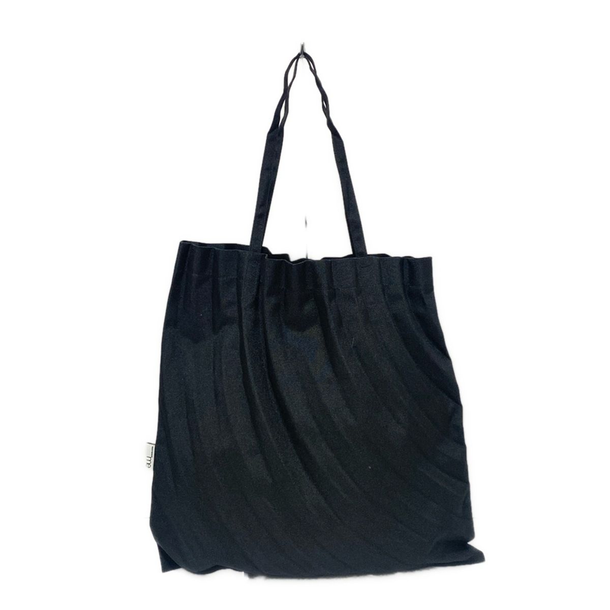 me ISSEY MIYAKE(ミー/イッセイミヤケ) トートバッグ - 黒