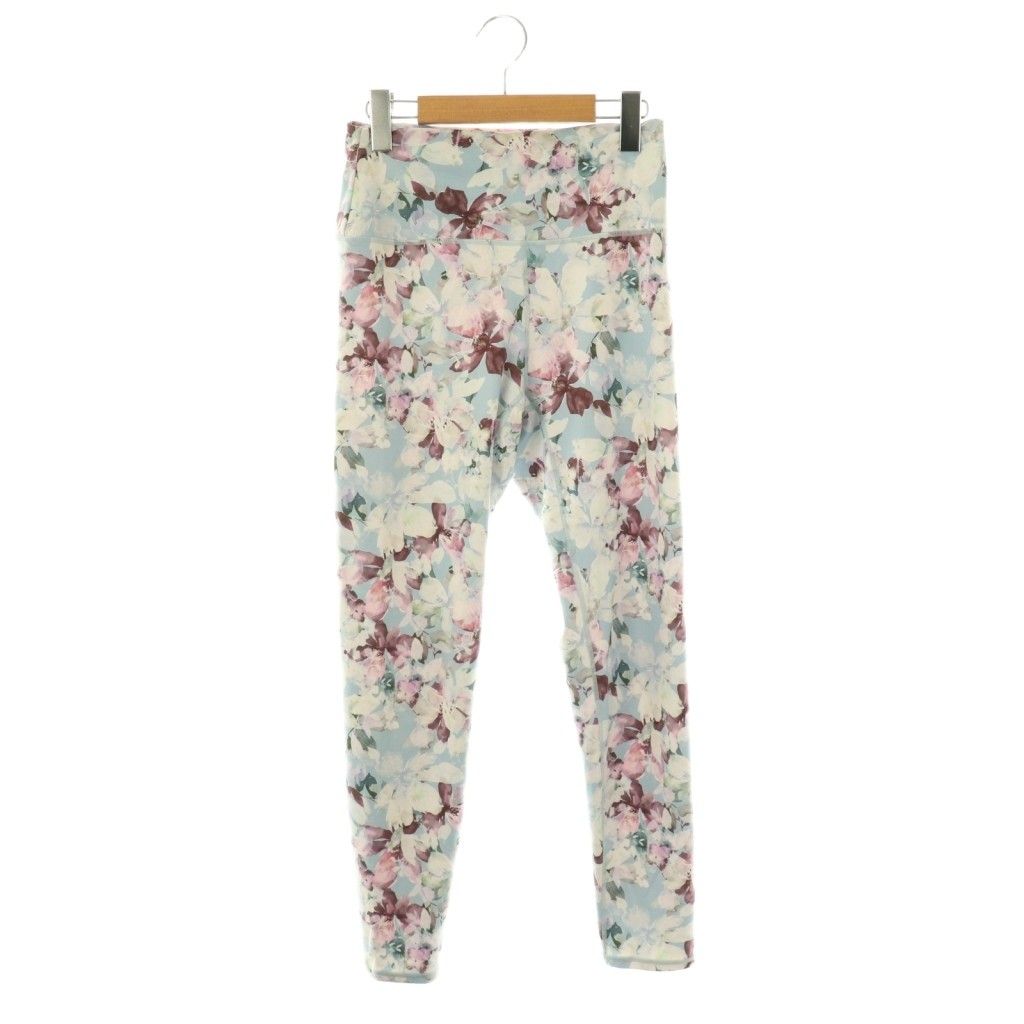 プリントタンクトップ ヨガパンツ