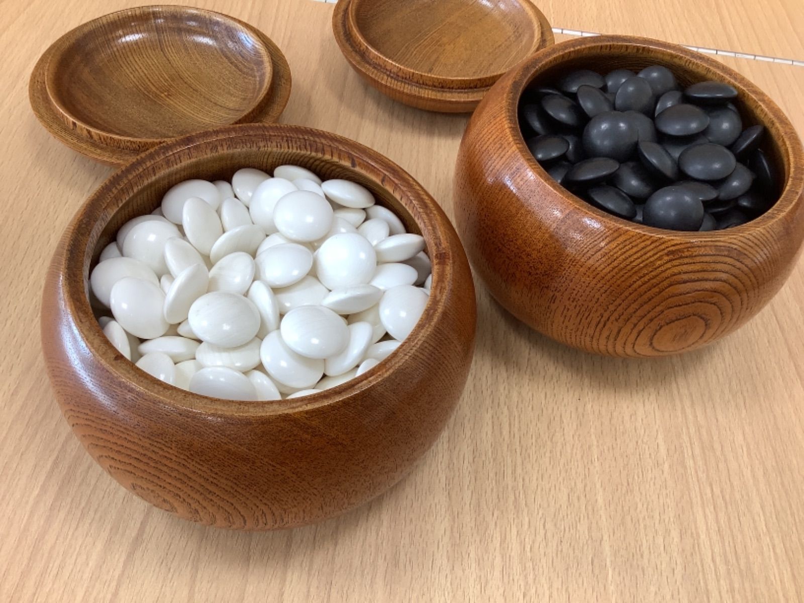 囲碁 碁石 30号(8mm) 蛤(はまぐり) 那智黒 宮崎県製造 希少