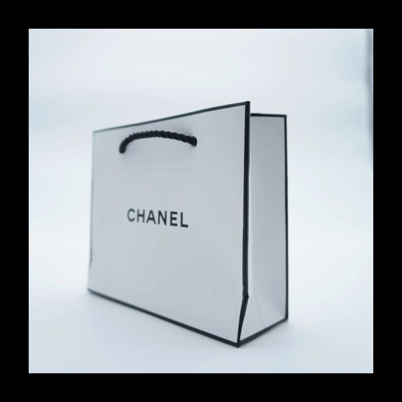 【新品未使用】【３枚 小】CHANEL  シャネルショッパー  シャネル ショップ袋   　 クリスマス用　プレゼントに用