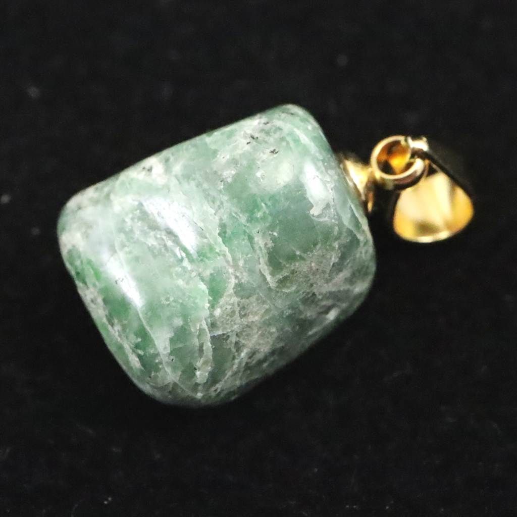 糸魚川翡翠 緑色 12mmタンブル ペンダントトップ 2.2g 【榎本