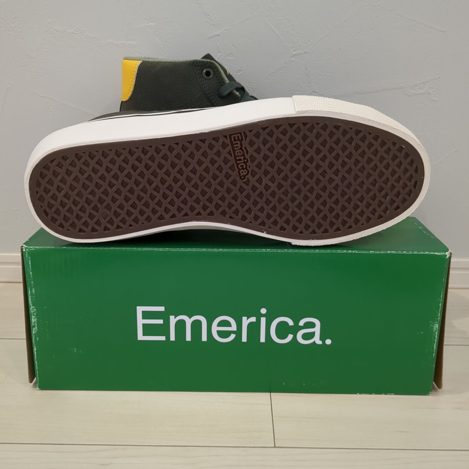 Emerica エメリカ OMEN HI 27.0cm オリーブ