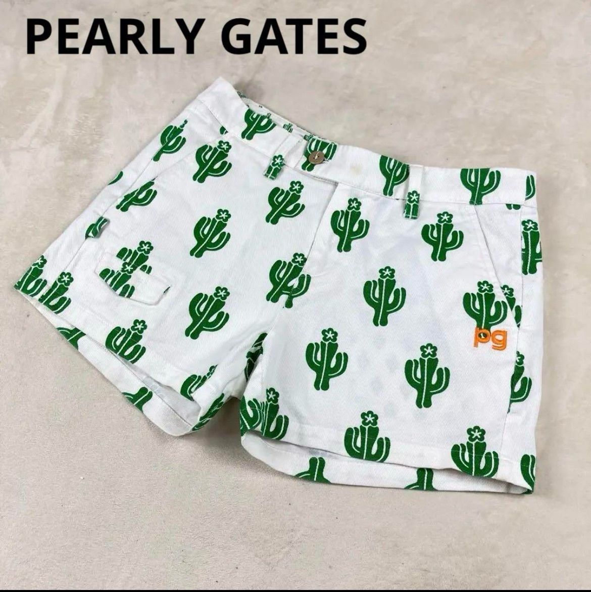 新品タグ付き　パーリーゲイツ　ヤシの木柄ショートパンツ　サイズM PEARLY GATES（パーリーゲイツ） 【PREMIUM SALE】PEARLY GATES 筆記体