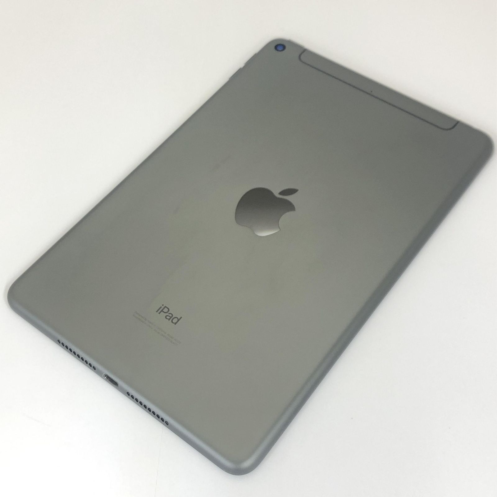 【美品 傷ナシ】iPad mini 5(第5世代) Wi-Fiモデル 64GB 第5世代】iPad mini5 Wi-Fi 64GB シルバー MUQX2J/A A2133|中古