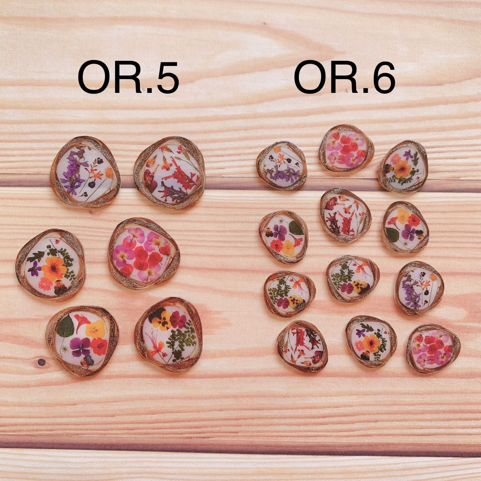 メルカリshops Or 5 6 プラ板 ミニパーツ プラパーツ フラワー 押し花 ラメ入り
