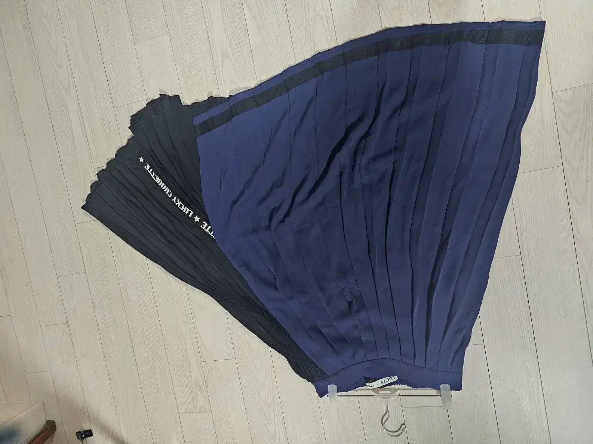 LUCKY CHOUETTE ラッキーシュエトゥ プリーツ スカート GULLKHAN_COM