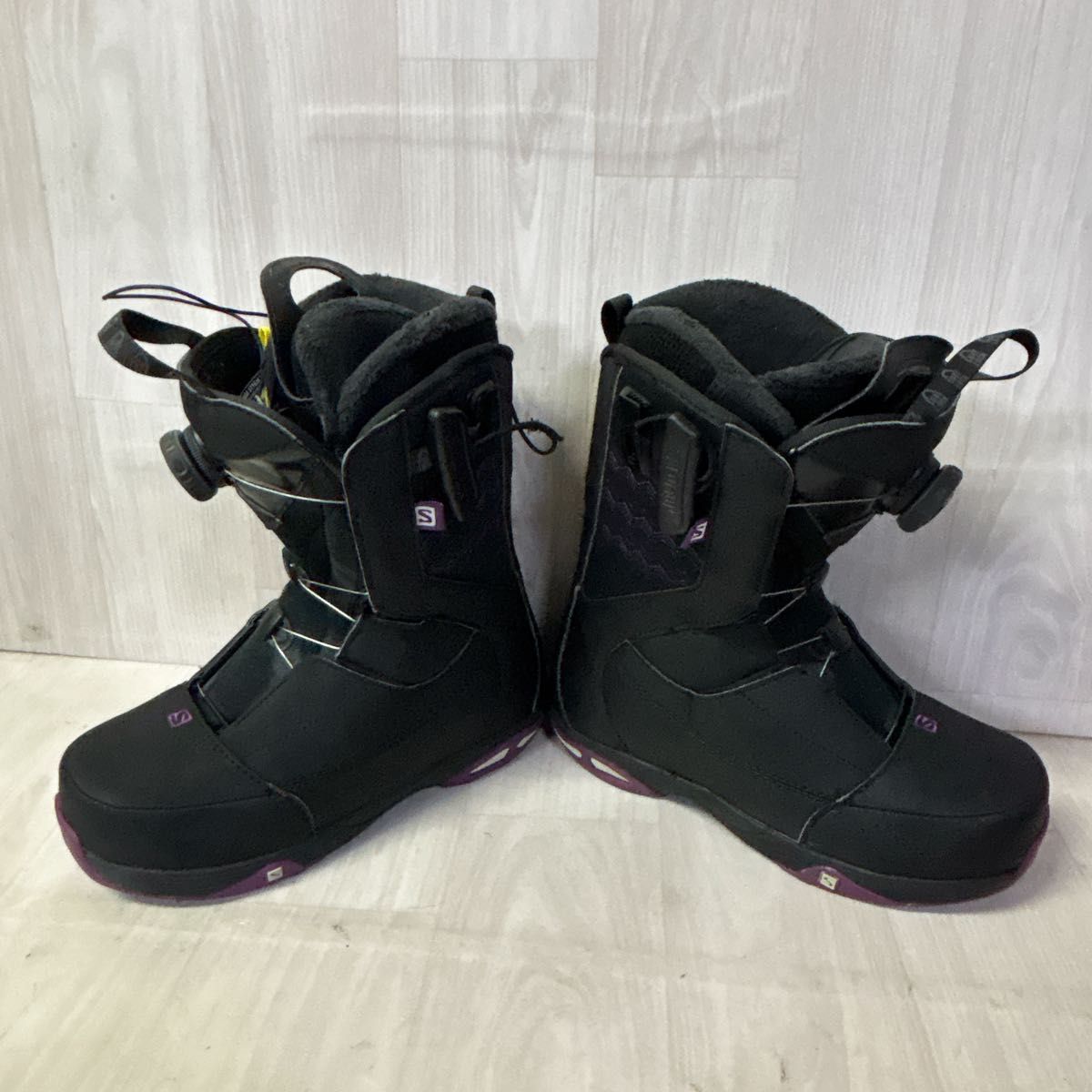 スノーボードブーツ