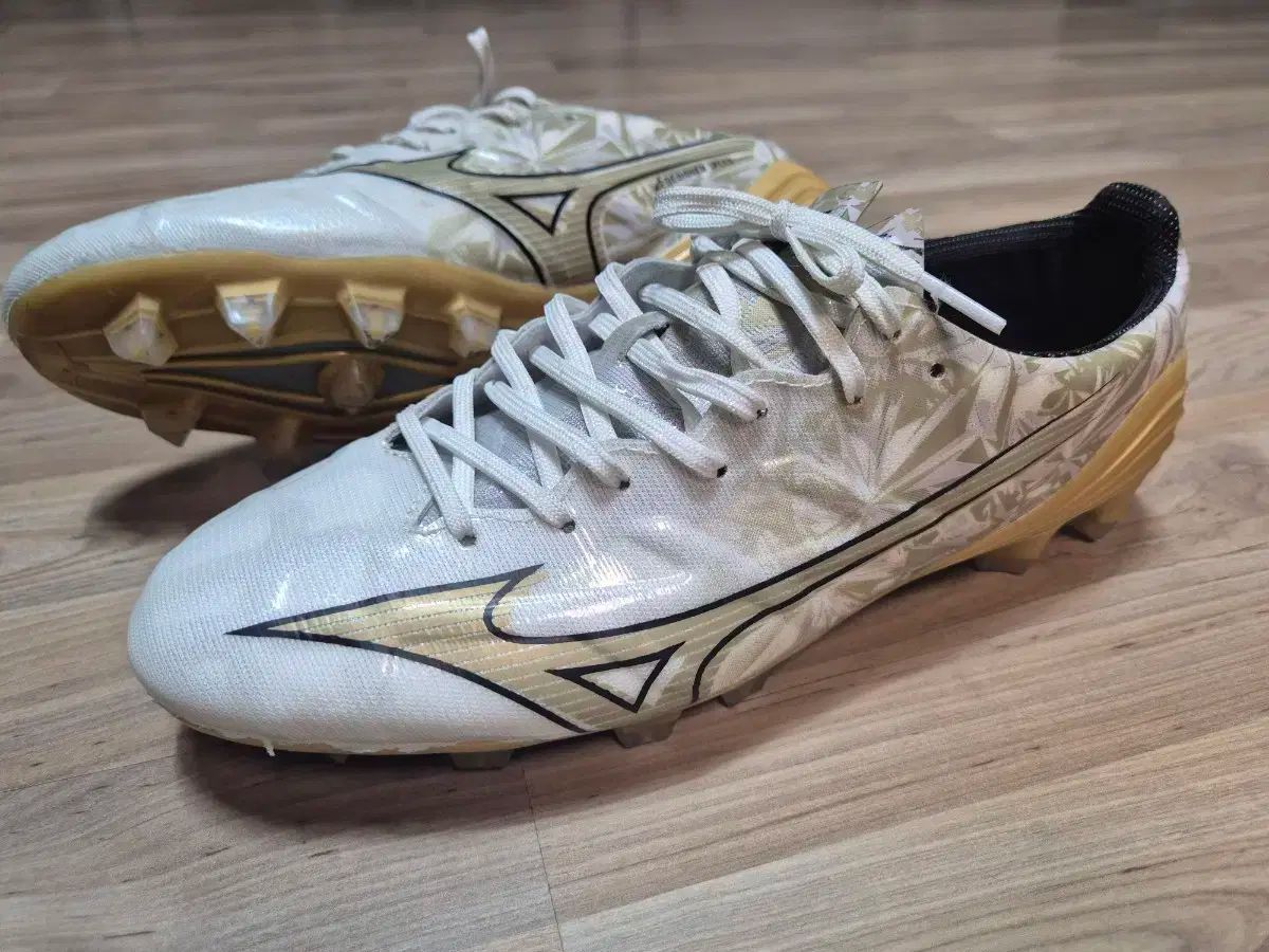 mizuno(ミズノ) アルファ エリート ホワイトゴールド MD