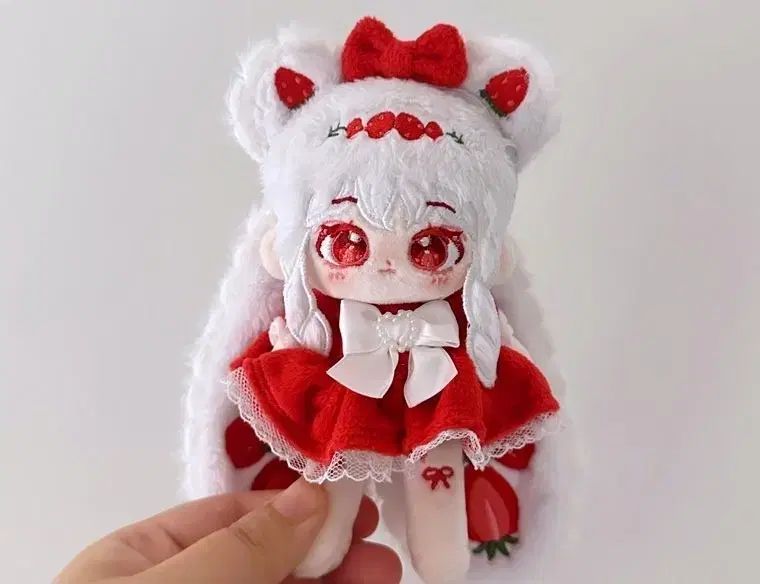 無属性 自作 ぬいぐるみ 10cm （12.5センチ）蓄光糸 骨入り セリア