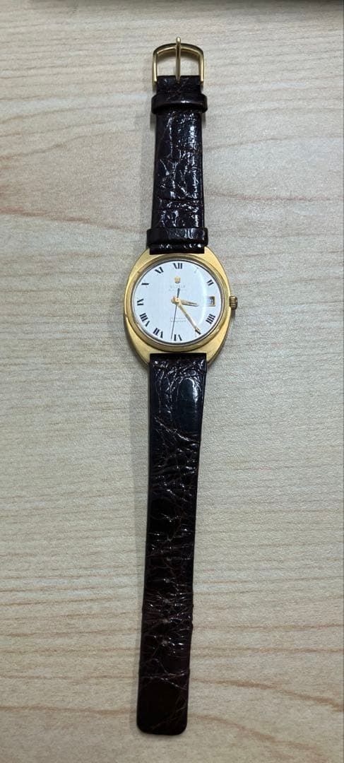 WALTHAM腕時計WORLD OVER Newportニューポート　稼働品 WALTHAM腕時計WORLD OVER Newportニューポート 稼働品 - メルカリ