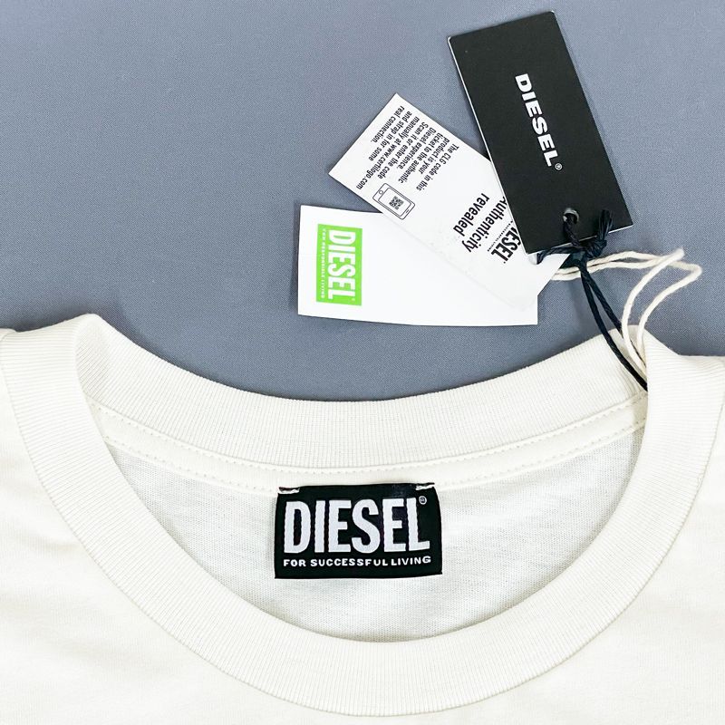 DIESEL Tシャツ 丸首 A03264-0GRAM-129 ホワイトクルーネック DIESEL ディーゼル 新品 半袖 Tシャツ 丸首 A03264-0GRAM-129 白
