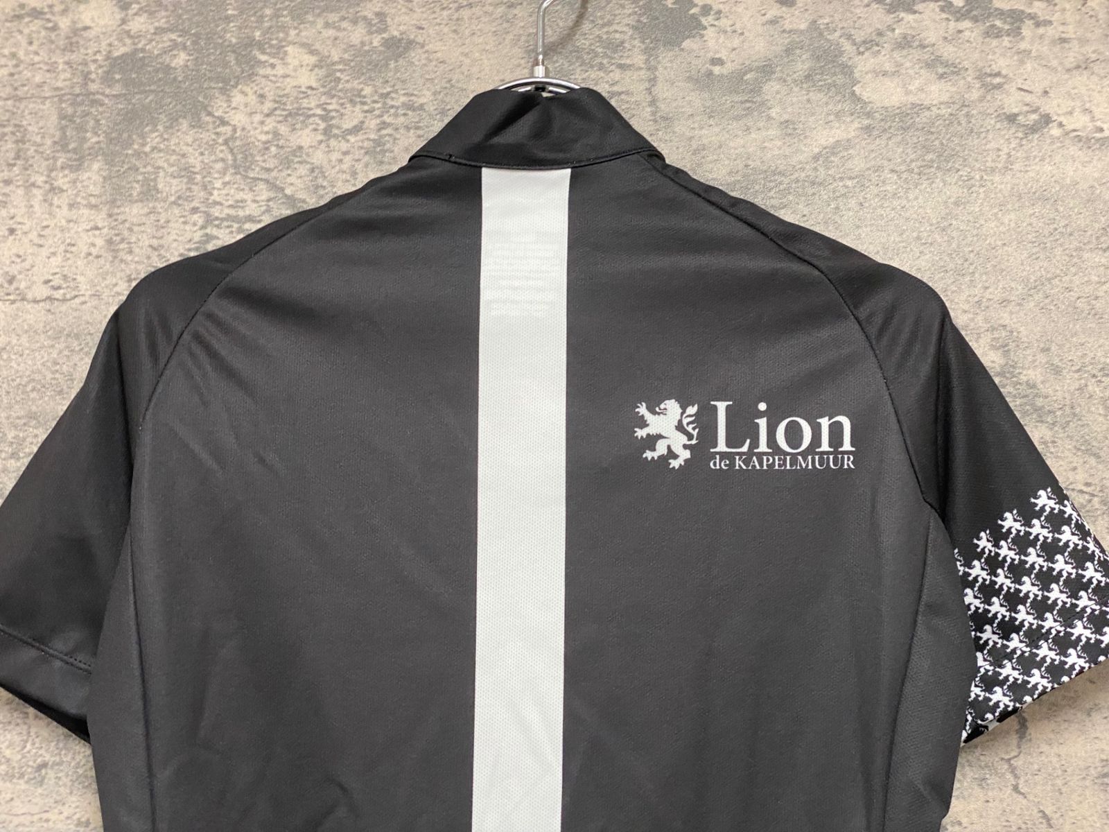 【美品】【最終値下】LION DE KAPELMUUR サイクルジャージ KAPELMUUR Lion de KAPELMUUR サイクルジャージ - メルカリ
