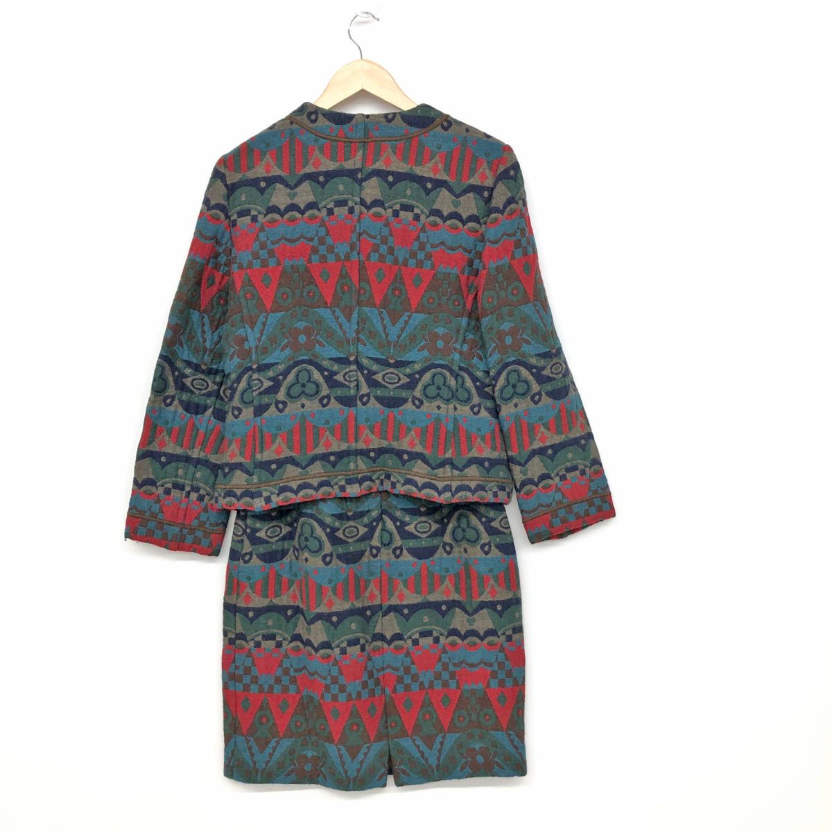 良好 MISSONI ミッソーニ ジャケット＆スカート サイズI42 マルチ