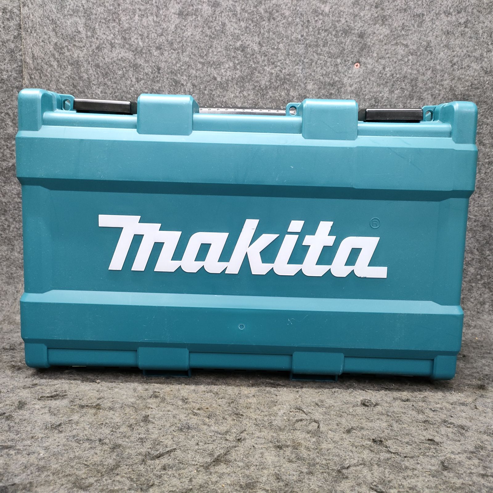 makita