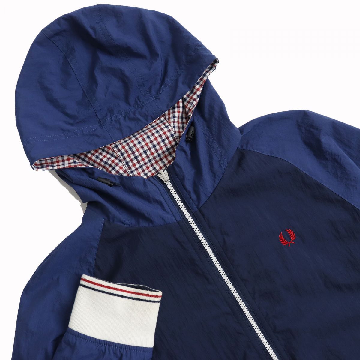 美品△正規品 FRED PERRY フレッドペリー F2305 Reversible Parka 