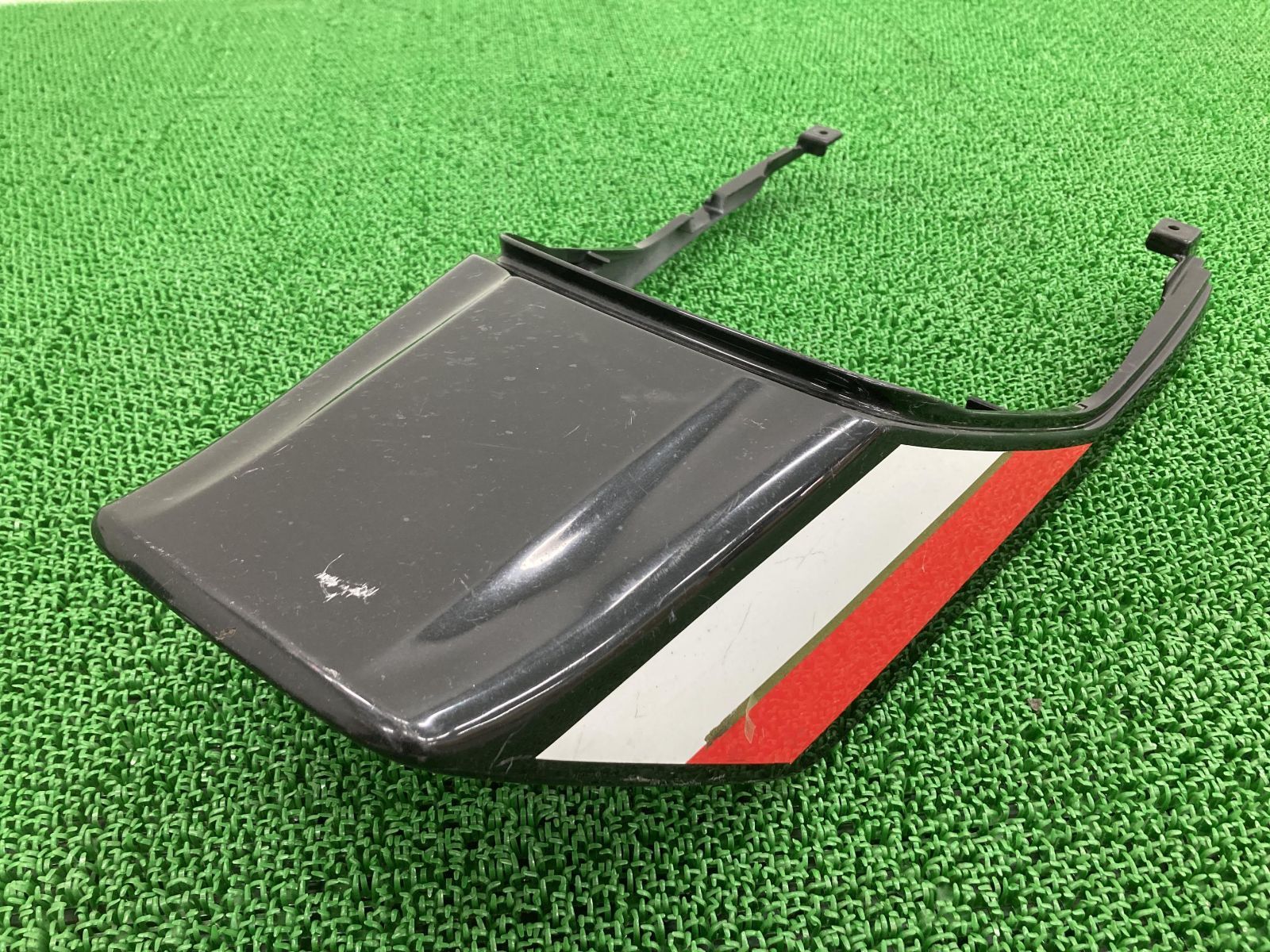 ZRX400 テールカウル 黒 14090-1454 カワサキ 純正 中古 バイク 部品 ZR400E 修復素材に コケキズ無し シートカウル 車検 Genuine