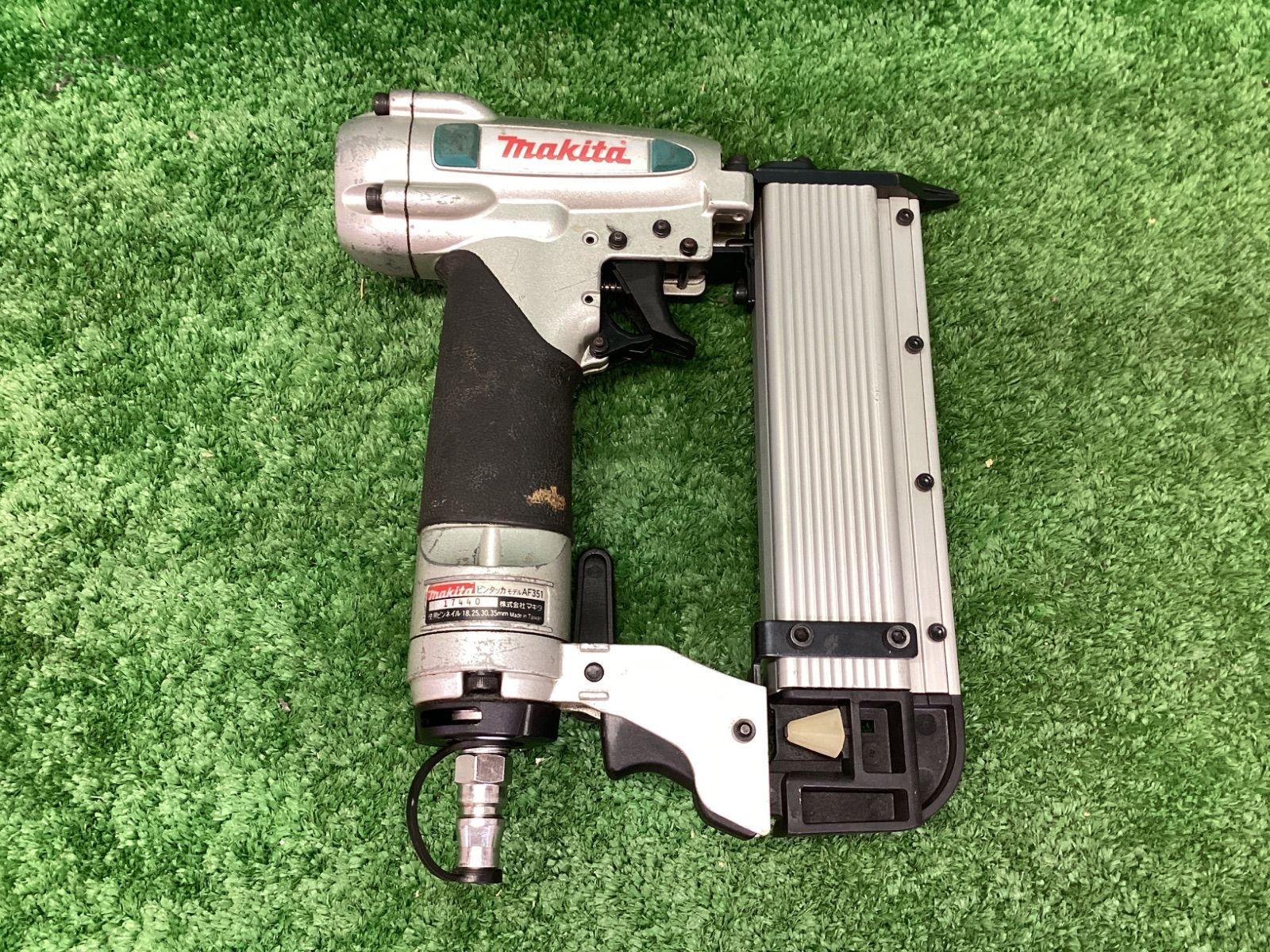 makita(マキタ) 35㎜常圧内装用ピンタッカ AF351 / ITDJZKN6CWCC makita(マキタ) 35㎜常圧内装用ピンタッカ AF351 / ITDJZKN6CWCC