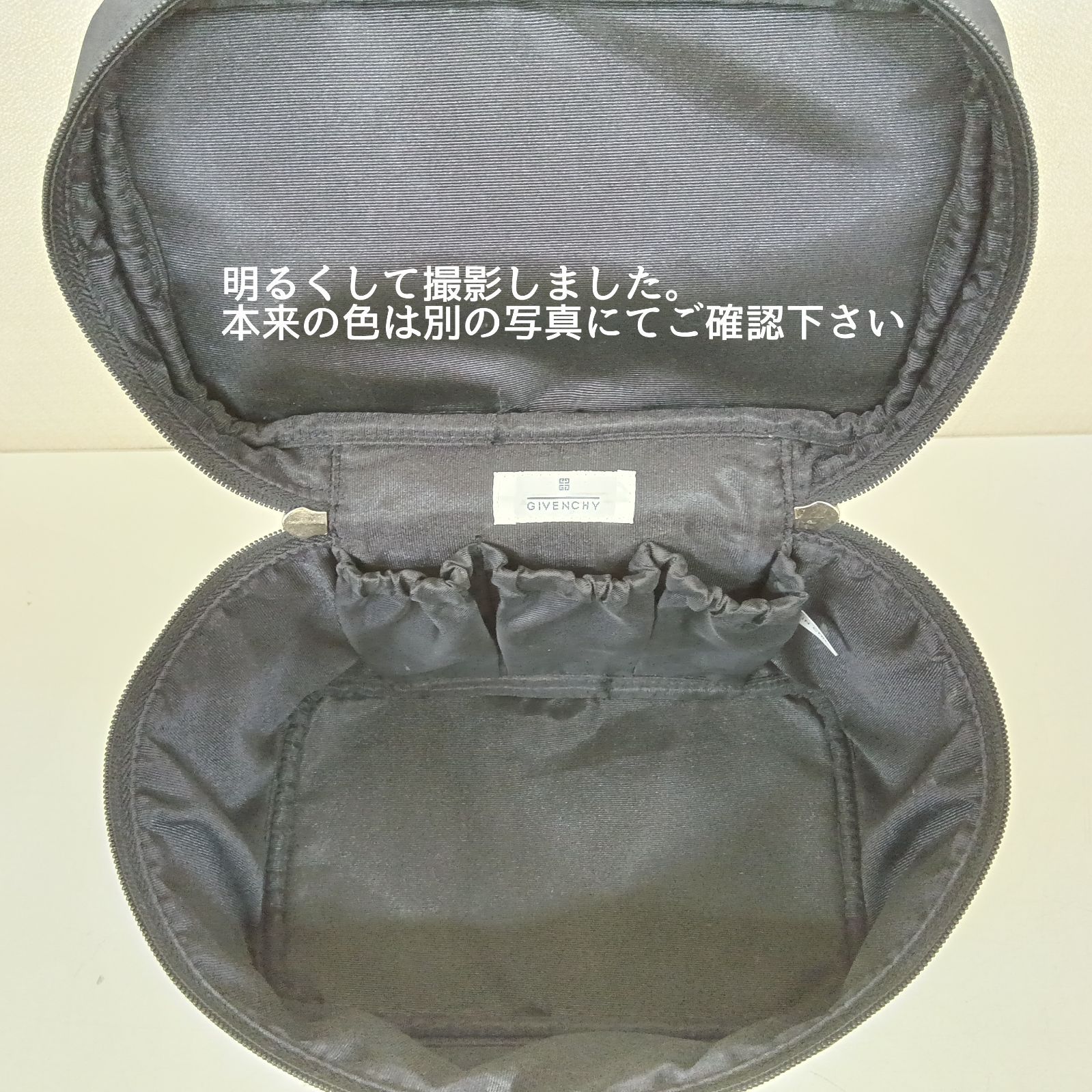 新品新作　ジバンシー　オリジナルバニティ　ポーチ　ブラック GIVENCHY ジバンシｲ バッグ ／ ジバンシー ポーチ ／ バニティ
