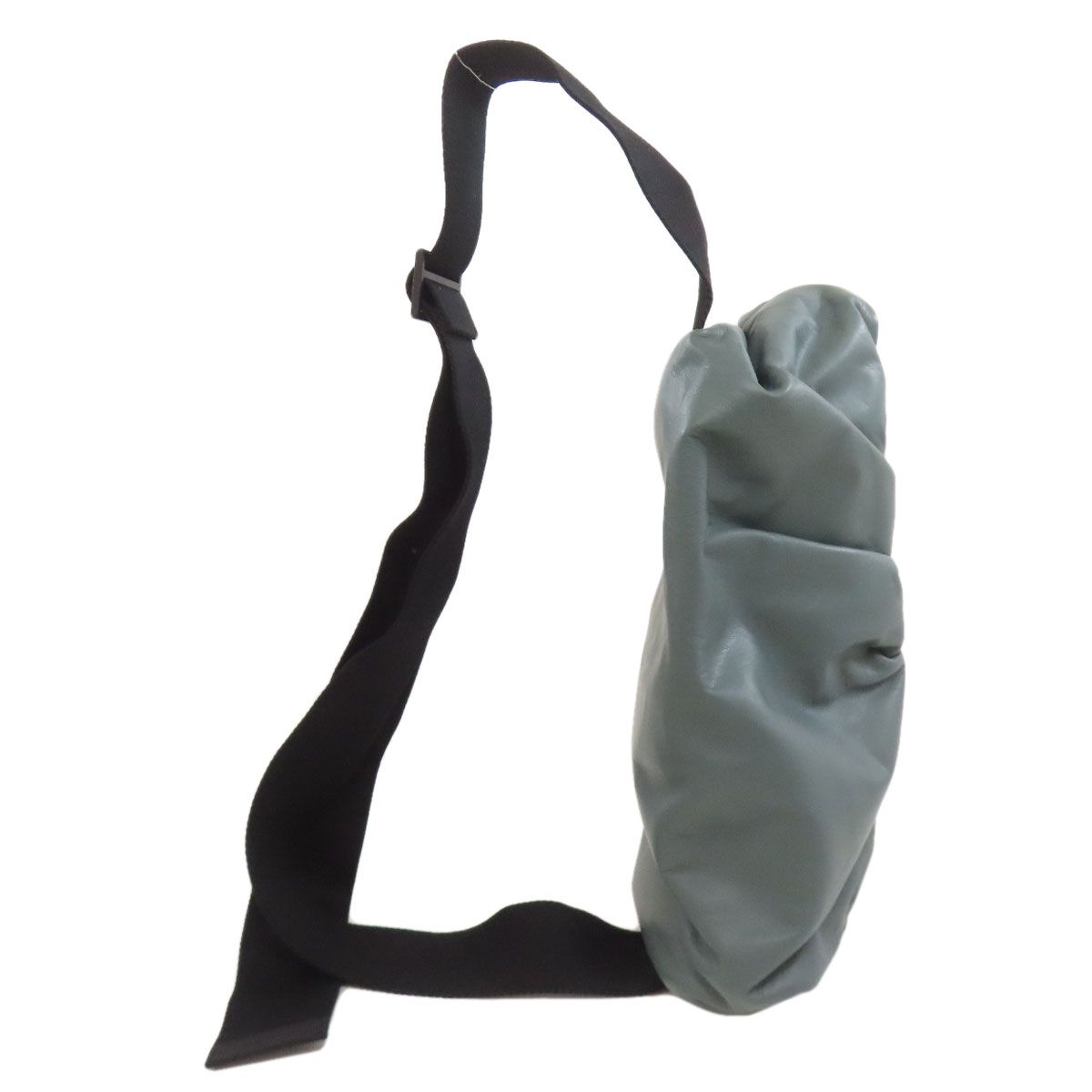 BOTTEGA VENETA ボッテガヴェネタ 629857 シンプルデザイン ボディバッグ カーフ レディース DECORATOM_COM_BR