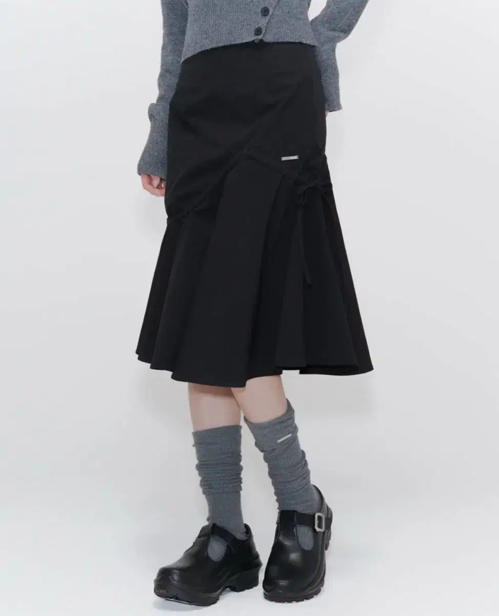 みせき ソウル Shirring ruffle midi skirt