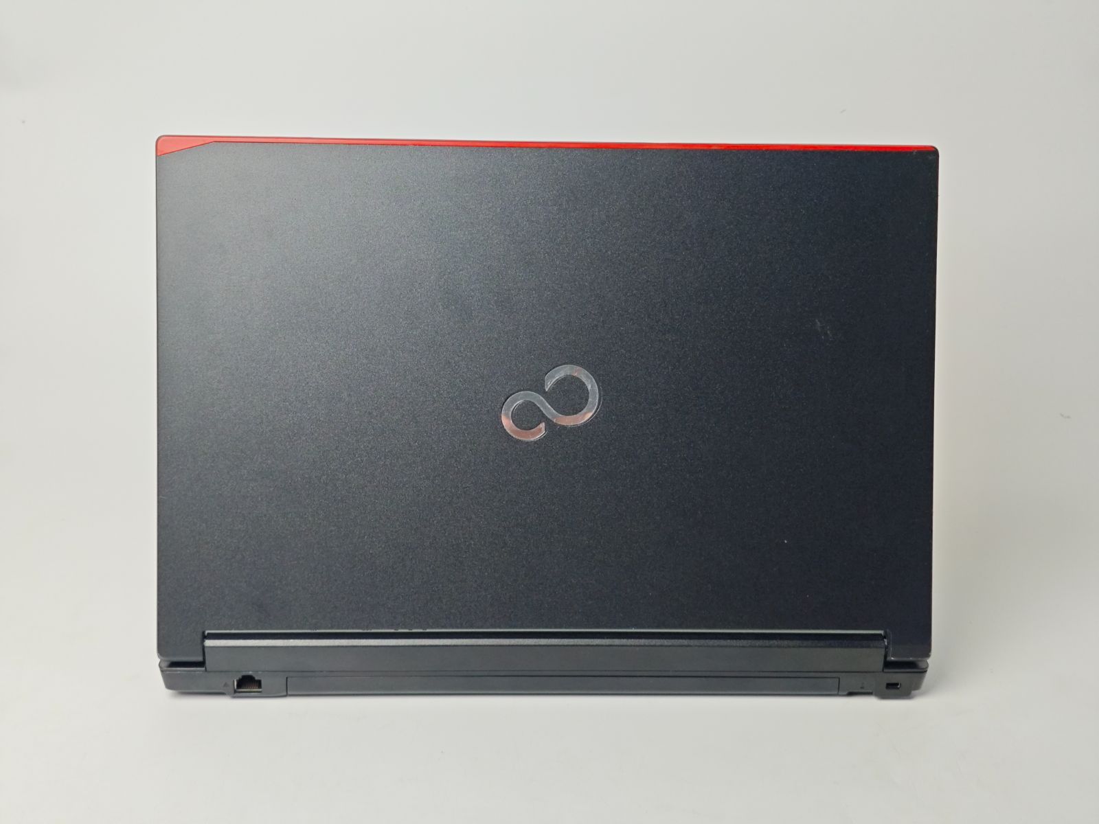 A103_3【中古】 FUJITSU Lifebook A577/TX ノートパソコン